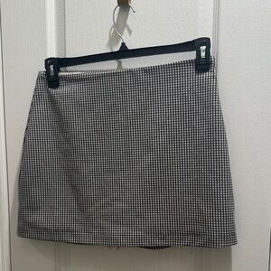 Abercrombie & Fitch Black and White Gingham Mini Skort